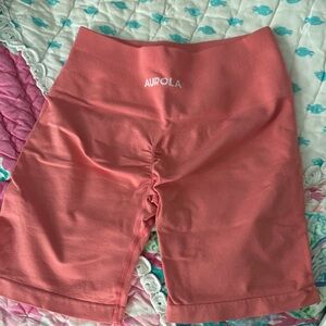 Aurola intensify shorts